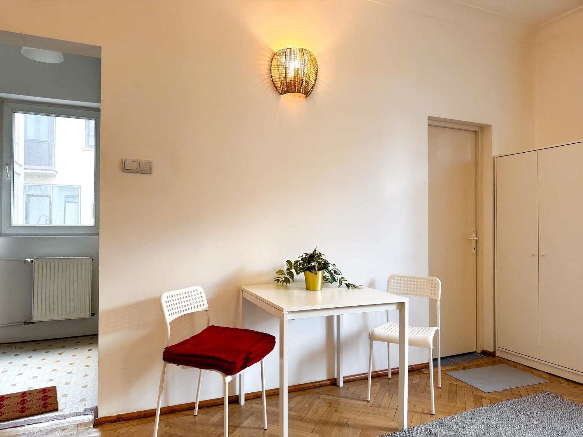 בוקרשט Central Retreat Apartments מראה חיצוני תמונה